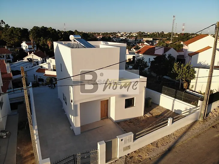 main-listing-picture-0