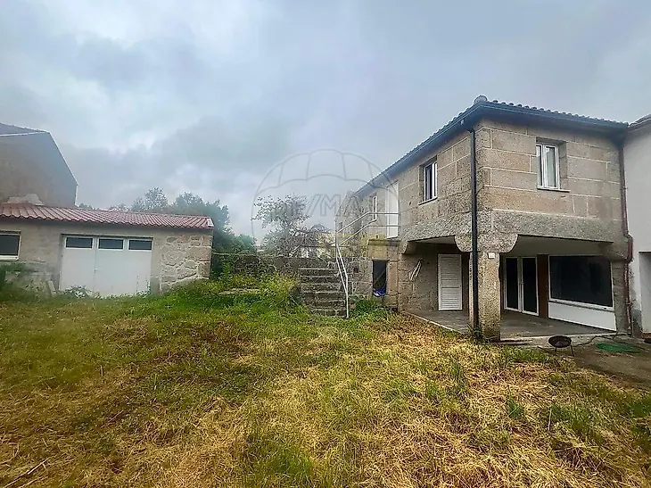 main-listing-picture-0