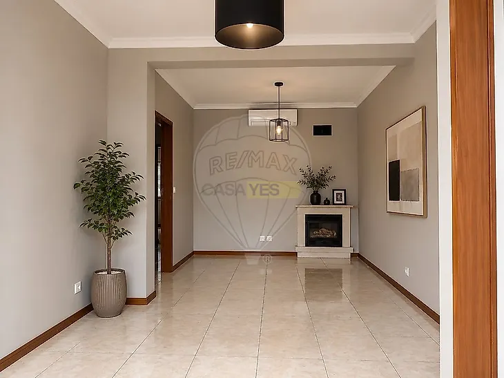 main-listing-picture-0