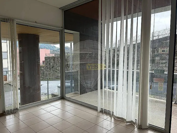 main-listing-picture-0