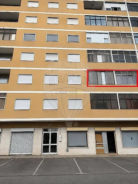 main-listing-picture-0