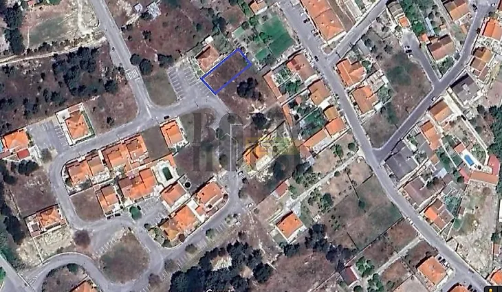 main-listing-picture-0