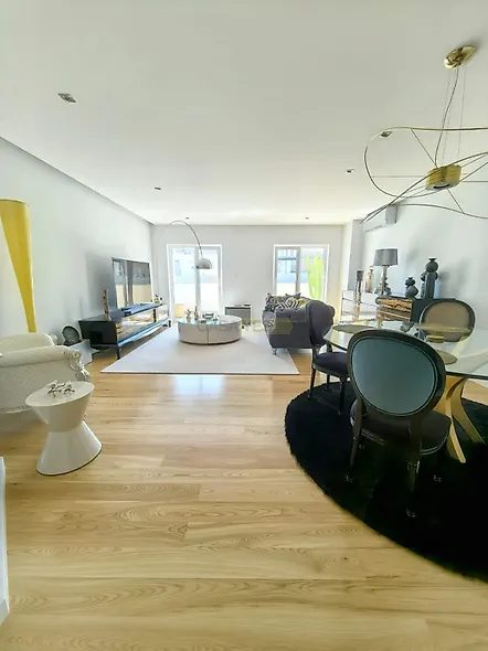 main-listing-picture-0