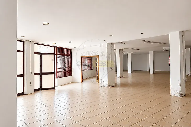 main-listing-picture-0