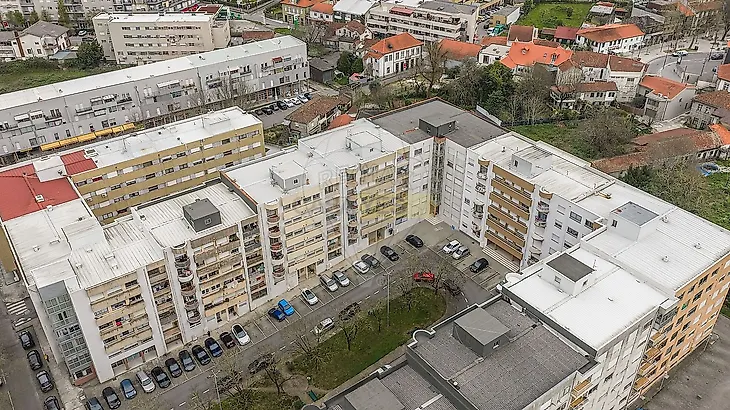 main-listing-picture-0