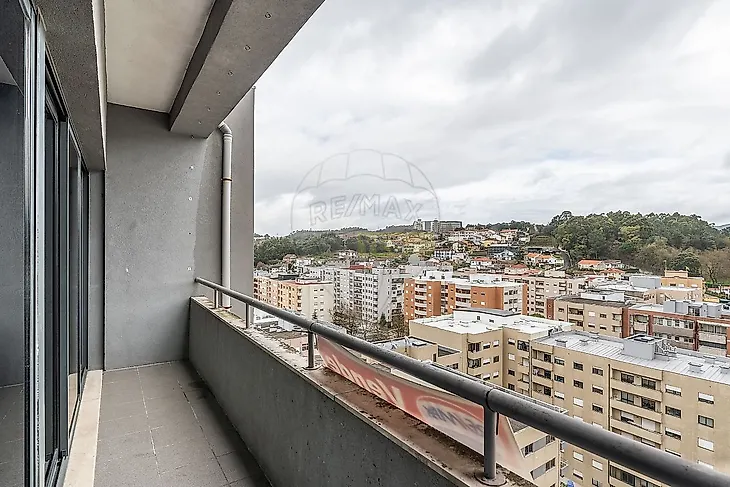 main-listing-picture-0