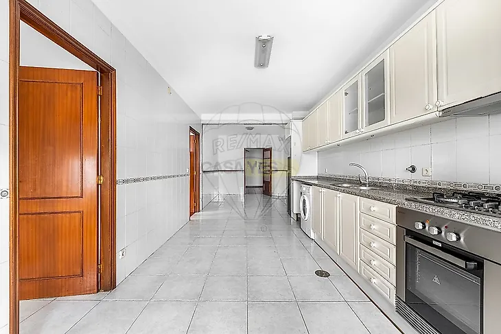 main-listing-picture-0