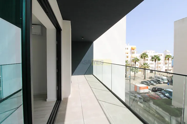 main-listing-picture-0