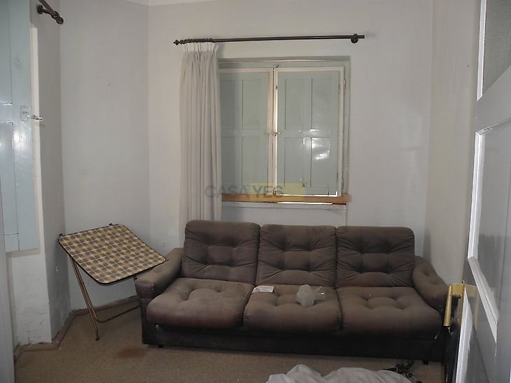 main-listing-picture-0