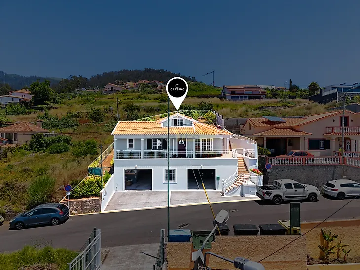 main-listing-picture-0