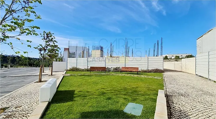 main-listing-picture-0