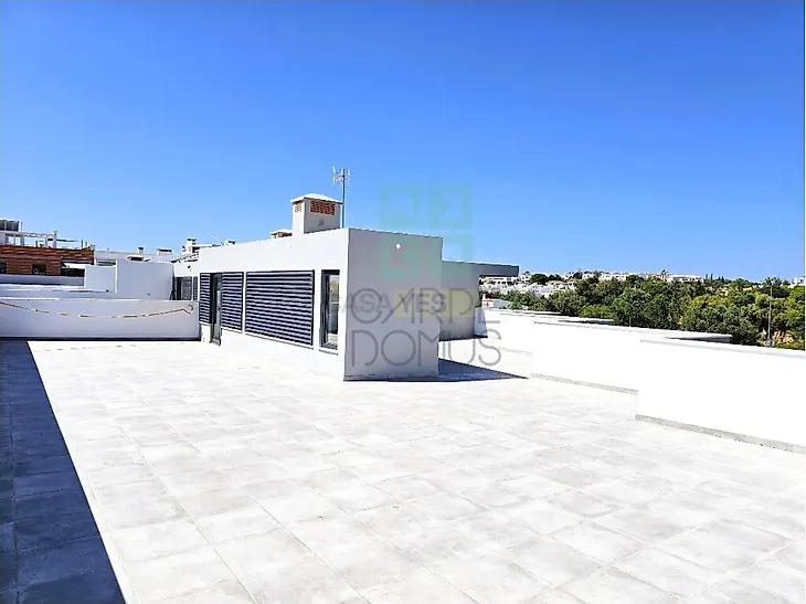 main-listing-picture-0