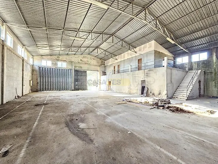 main-listing-picture-0