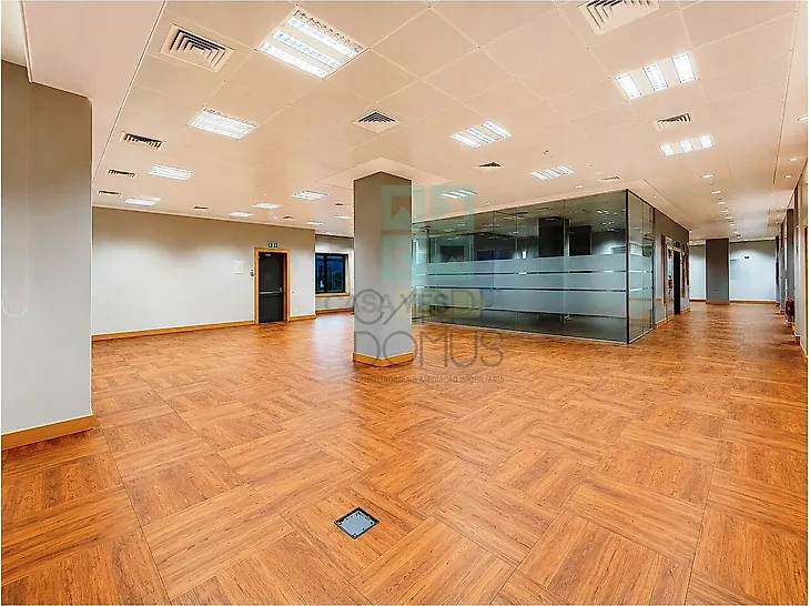 main-listing-picture-0