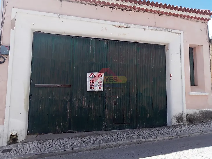 main-listing-picture-0