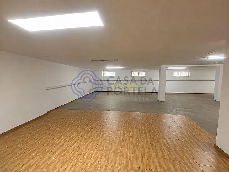 main-listing-picture-0