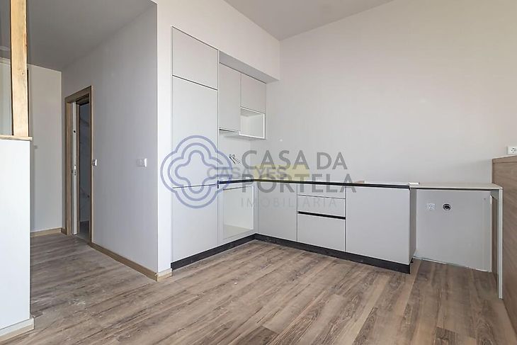 main-listing-picture-0