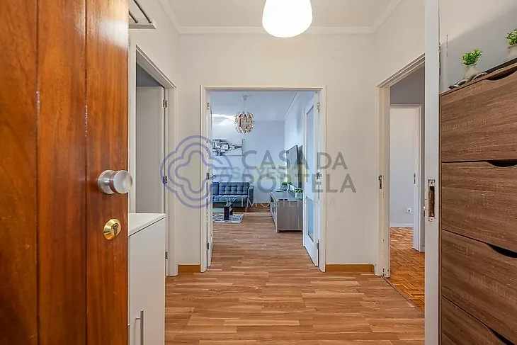 main-listing-picture-0