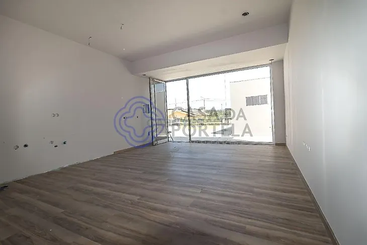 main-listing-picture-0