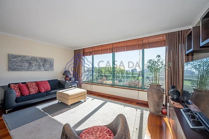 main-listing-picture-0