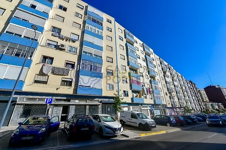 main-listing-picture-0