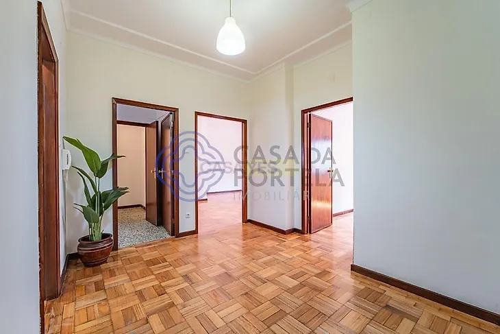main-listing-picture-0