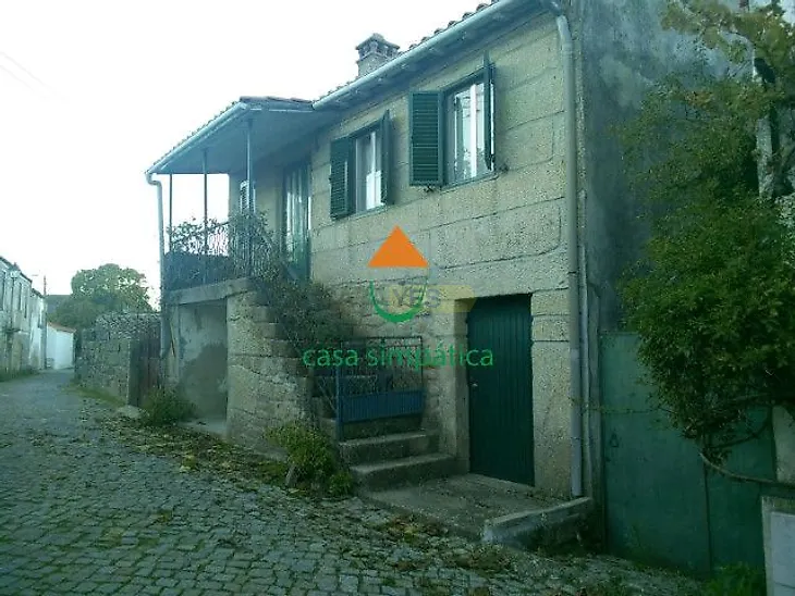 main-listing-picture-0