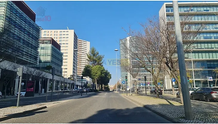 main-listing-picture-0
