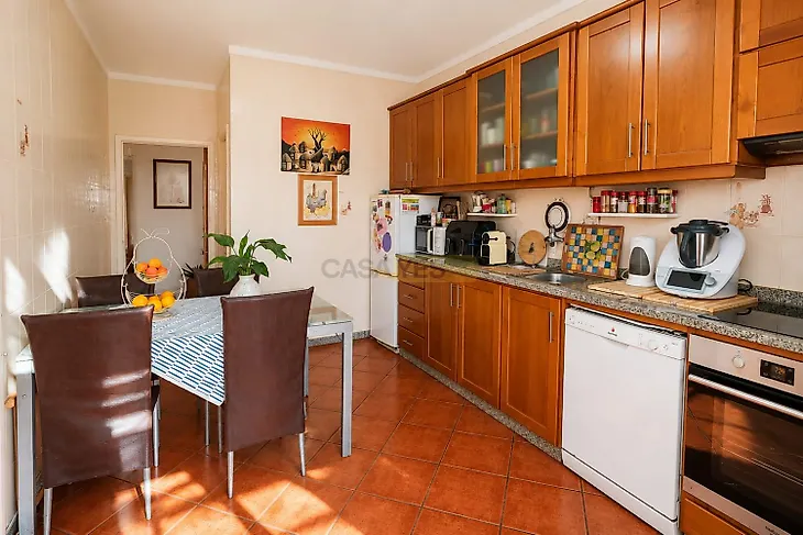 main-listing-picture-0