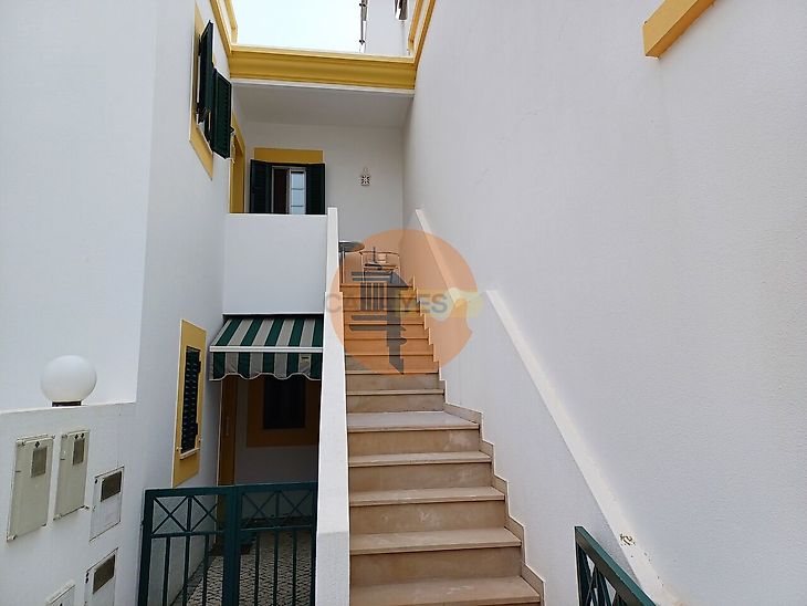 main-listing-picture-0