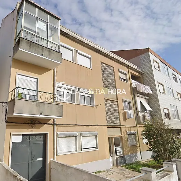 main-listing-picture-0