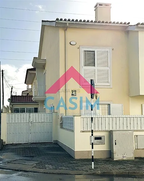 main-listing-picture-0