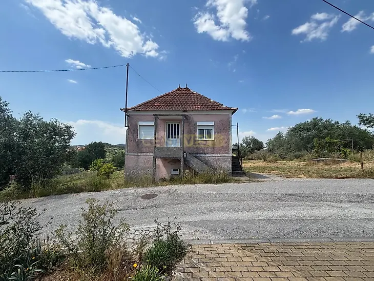 main-listing-picture-0