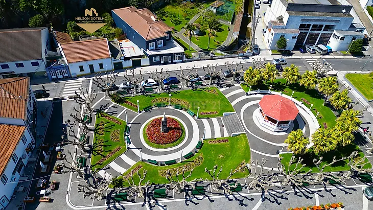 main-listing-picture-0