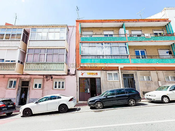 main-listing-picture-0
