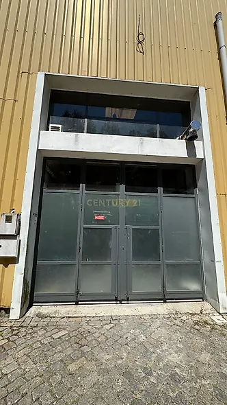 main-listing-picture-0
