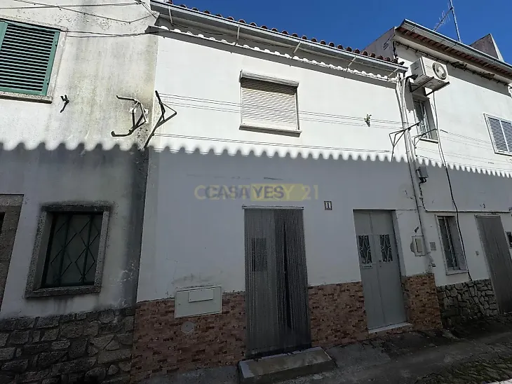 main-listing-picture-0