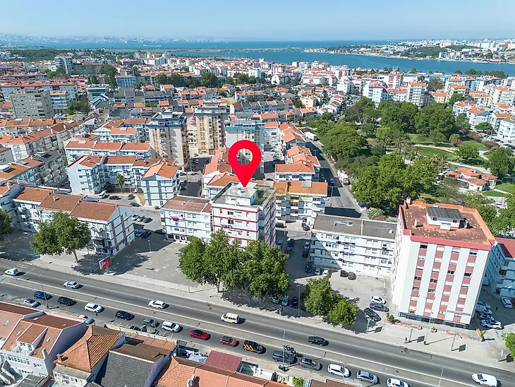 main-listing-picture-0