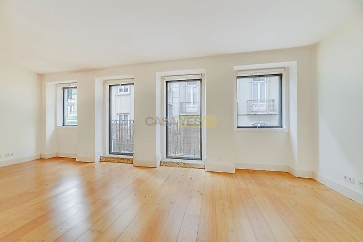 main-listing-picture-0