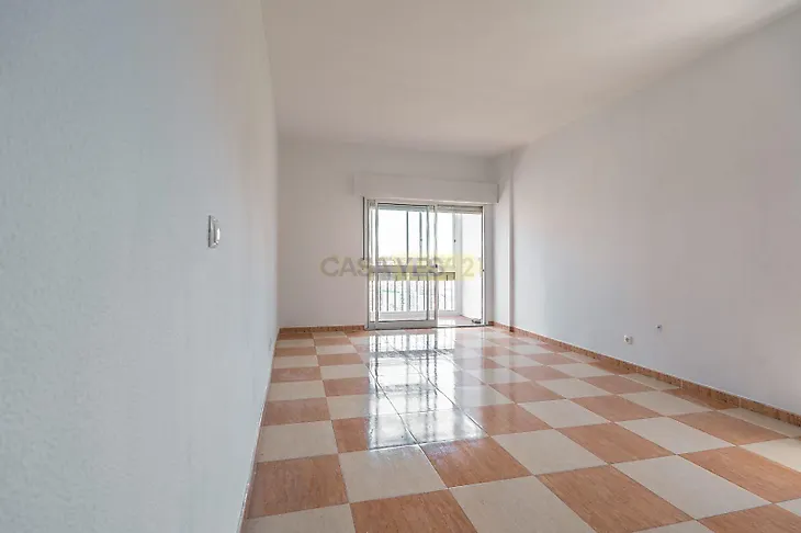 main-listing-picture-0