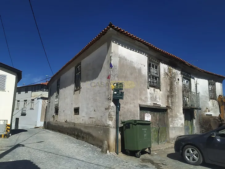 main-listing-picture-0