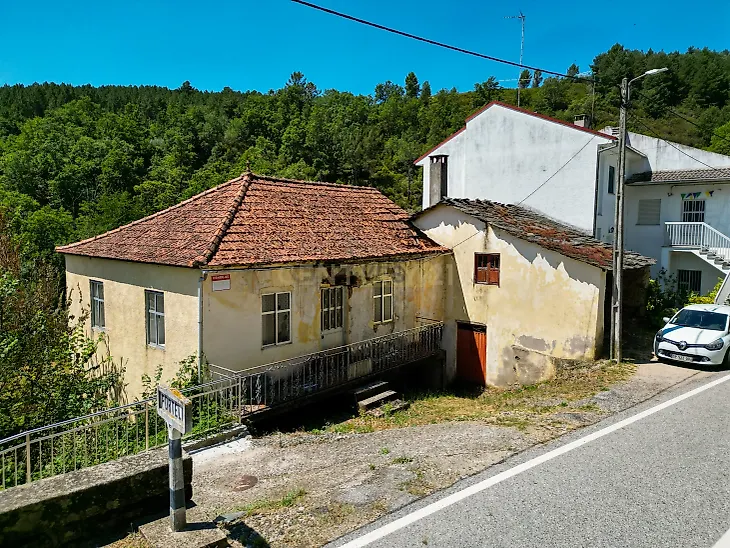 main-listing-picture-0