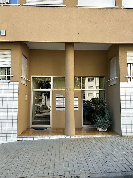 main-listing-picture-0