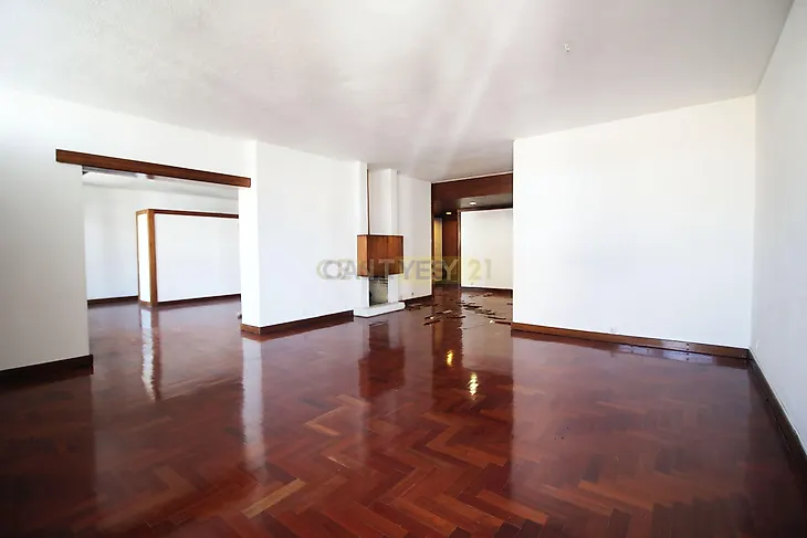 main-listing-picture-0