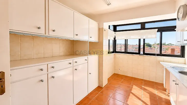 main-listing-picture-0