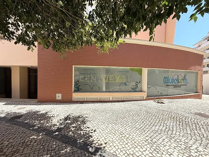 main-listing-picture-0