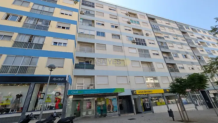 main-listing-picture-0