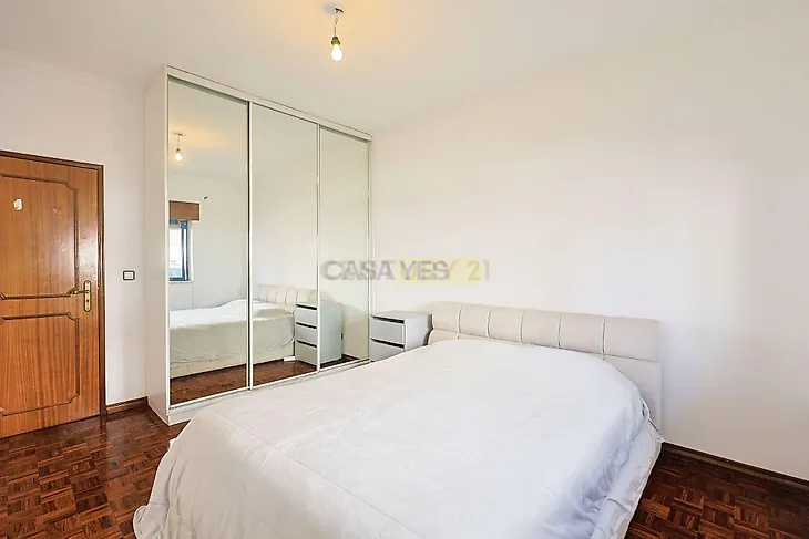 main-listing-picture-0