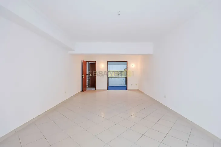main-listing-picture-0