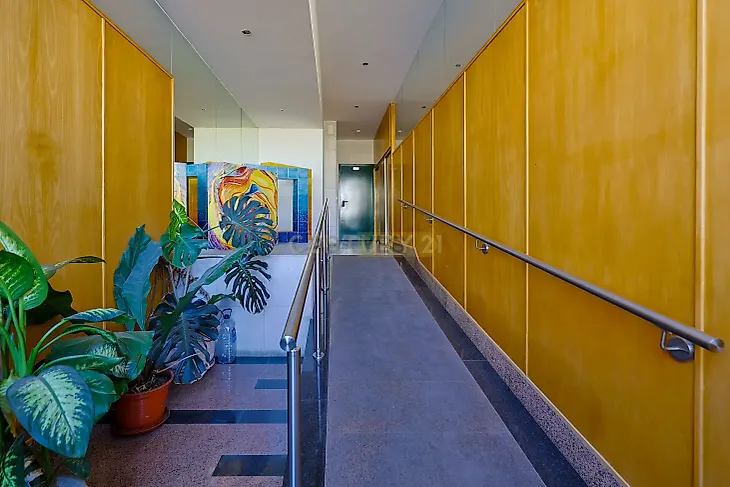 main-listing-picture-0